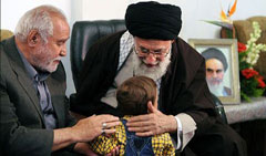 مظلومیت امام خامنه ای